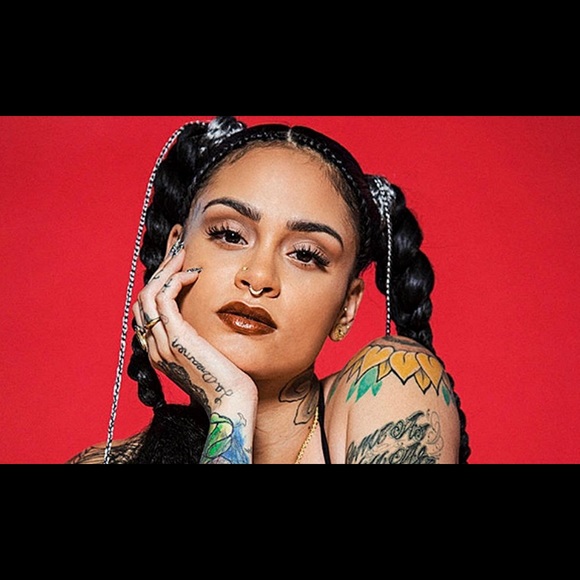 Meet your Posher, Liz - Picture 1 of 1